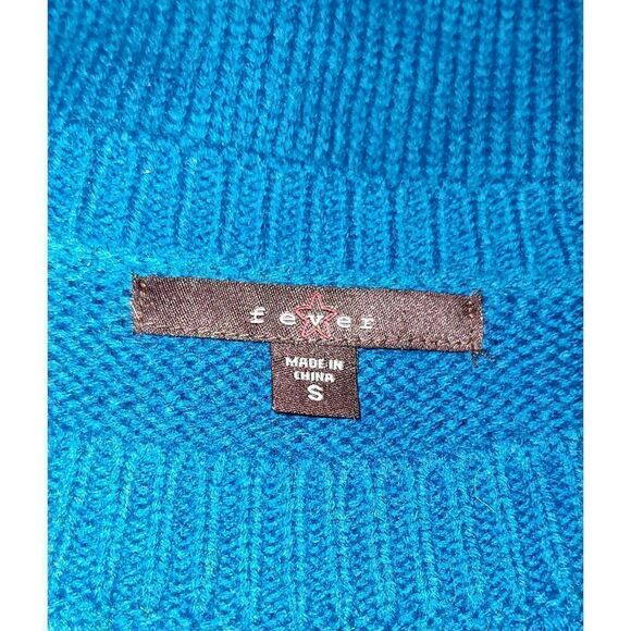 FEVER Sweater Dress Size Small Blue. Wool blend. Front pockets w buttons. - Picture 7 of 9